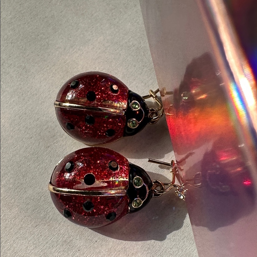 ❤️NWT Betsey Johnson Glitter Red Ladybug Drop Earrings Gold Tone Crystal Sparkle - Picture 13 of 16